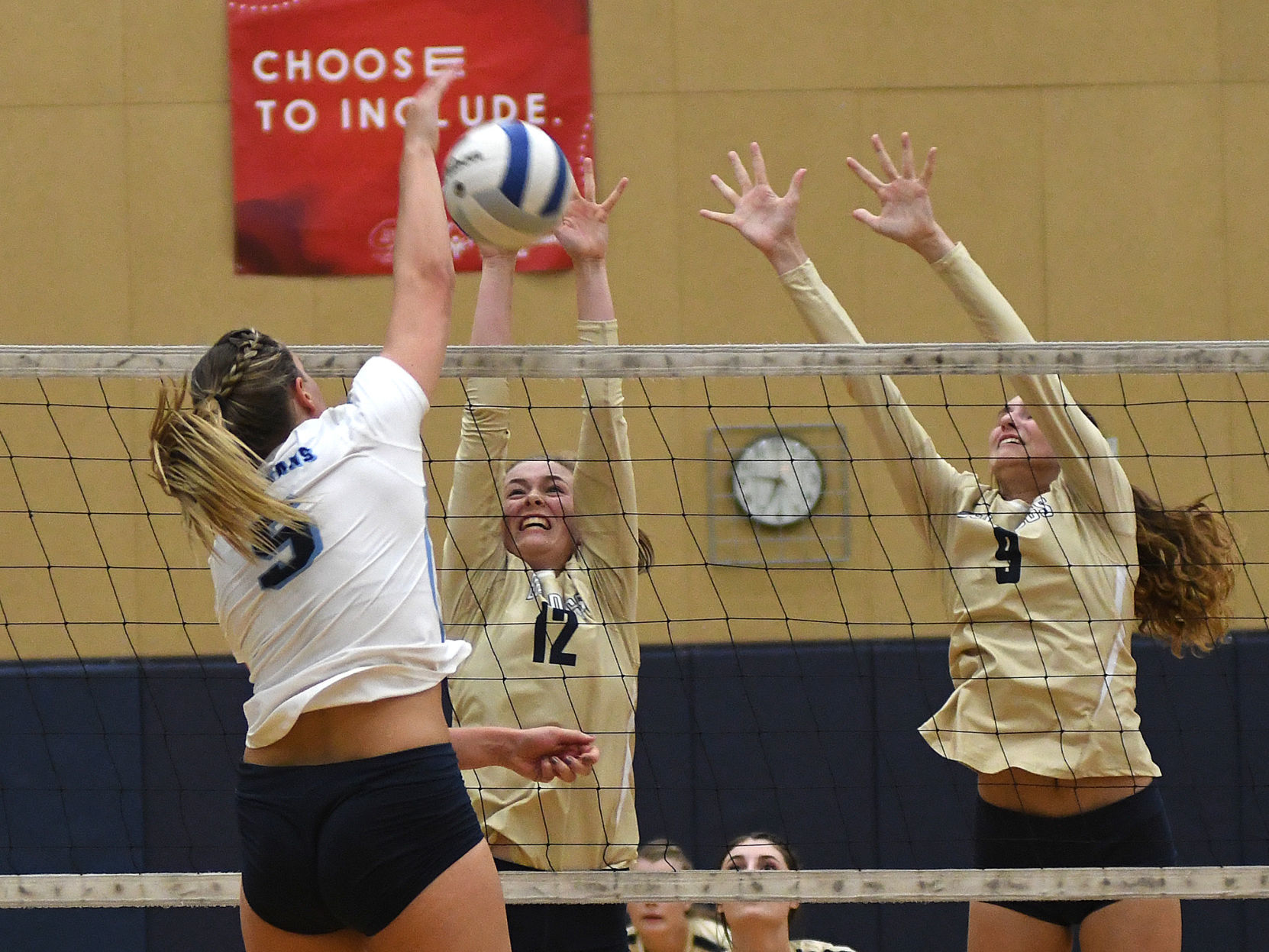West vs Corvallis Vbll20-my